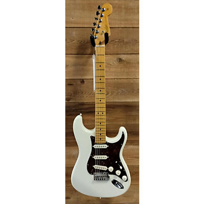 Fender Used Fender American Professional II Stratocaster Olympic White Solid Body Electric Guitar