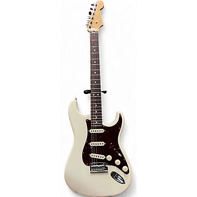 Fender Used Fender American Professional II Stratocaster Olympic White Solid Body Electric Guitar