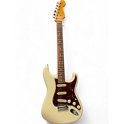 Fender Used Fender American Professional II Stratocaster Olympic White Solid Body Electric Guitar