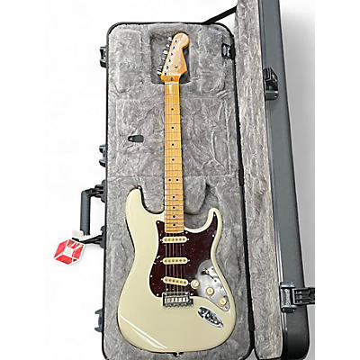 Used Fender American Professional II Stratocaster Olympic White Solid Body Electric Guitar