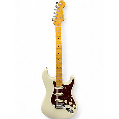 Used Fender American Professional II Stratocaster Olympic White Solid Body Electric Guitar