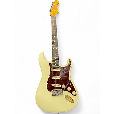 Used Fender American Professional II Stratocaster Olympic White Solid Body Electric Guitar