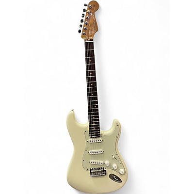 Used Fender American Professional II Stratocaster Olympic White Solid Body Electric Guitar