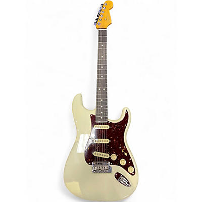 Used Fender American Professional II Stratocaster Olympic White Solid Body Electric Guitar