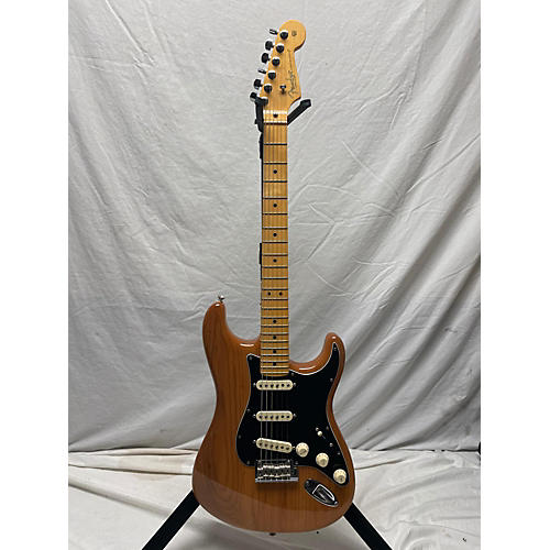 Fender Used Fender American Professional II Stratocaster PINE Solid Body Electric Guitar PINE