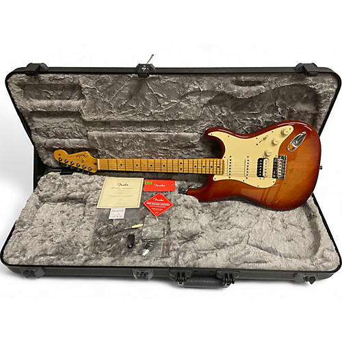 Fender Used Fender American Professional II Stratocaster Sienna Sunburst Solid Body Electric Guitar Sienna Sunburst