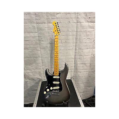 Fender Used Fender American Professional II Stratocaster Silverburst Solid Body Electric Guitar