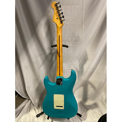 Fender Used Fender American Professional II Stratocaster Sonic Blue Solid Body Electric Guitar Sonic Blue