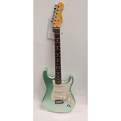 Fender Used Fender American Professional II Stratocaster Surf Green Solid Body Electric Guitar