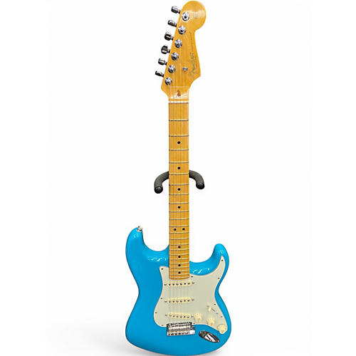 Used Fender American Professional II Stratocaster miami blue Solid Body Electric Guitar miami blue