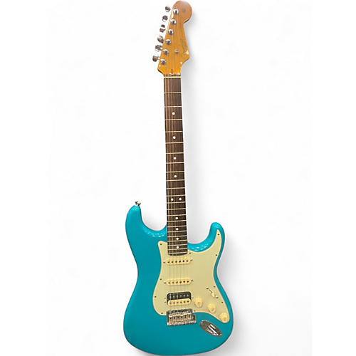 Used Fender American Professional II Stratocaster miami blue Solid Body Electric Guitar miami blue