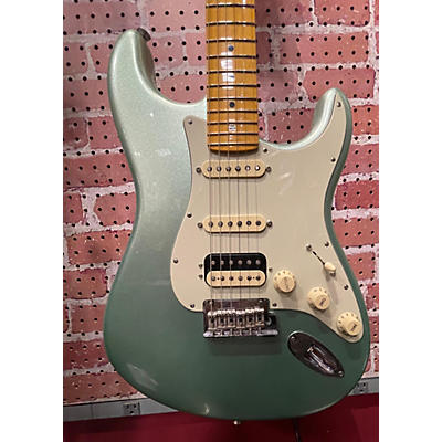 Fender Used Fender American Professional Standard Stratocaster HSS Surf Green Solid Body Electric Guitar