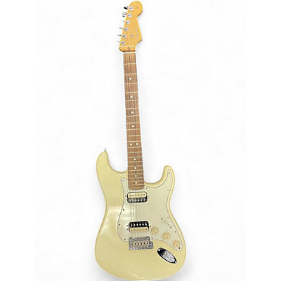 Used Fender American Professional Stratocaster HH Shawbucker White Solid Body Electric Guitar