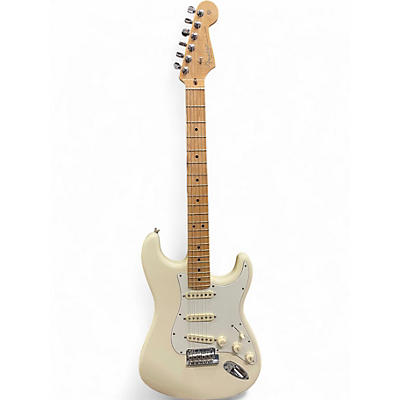 Used Fender American Professional Stratocaster SSS Olympic White Solid Body Electric Guitar