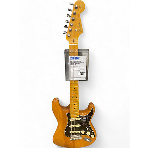 Fender Used Fender American Professional Stratocaster SSS PINE  Solid Body Electric Guitar PINE