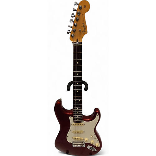 Fender Used Fender American Professional Stratocaster With Rosewood Neck Candy Apple Red Solid Body Electric Guitar Candy Apple Red