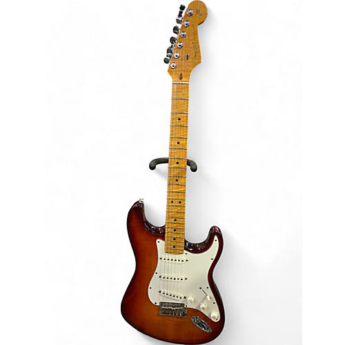 Fender Used Fender American Select Stratocaster Dark Cherry Burst Solid Body Electric Guitar Dark Cherry Burst