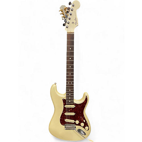 Fender Used Fender American Showcase Stratocaster Olympic Pearl Solid Body Electric Guitar Olympic Pearl