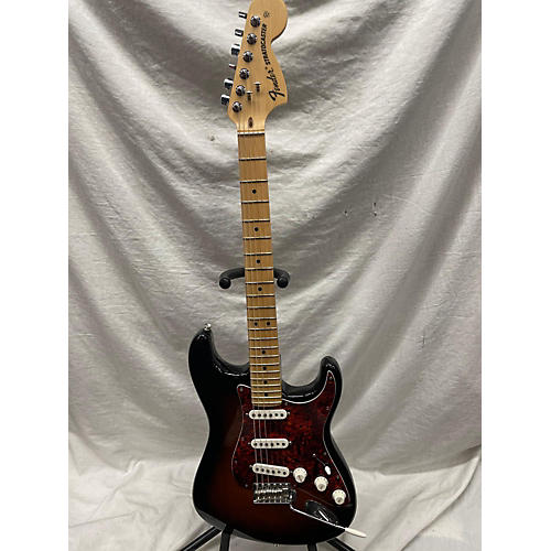 Fender Used Fender American Special Stratocaster 2 Tone Sunburst Solid Body Electric Guitar 2 Tone Sunburst