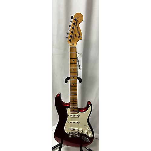 Fender Used Fender American Special Stratocaster Candy Apple Red Solid Body Electric Guitar Candy Apple Red