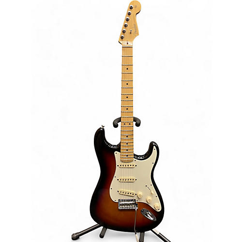 Fender Used Fender American Standard Stratocaster 2 Color Sunburst Solid Body Electric Guitar 2 Color Sunburst