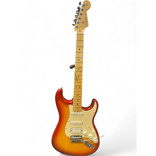 Fender Used Fender American Standard Stratocaster 2 Color Sunburst Solid Body Electric Guitar 2 Color Sunburst