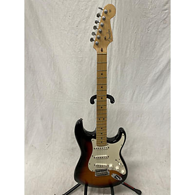 Fender Used Fender American Standard Stratocaster 2 Tone Sunburst Solid Body Electric Guitar