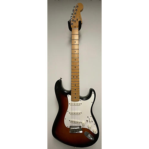 Fender Used Fender American Standard Stratocaster 3 Color Sunburst Solid Body Electric Guitar 3 Color Sunburst