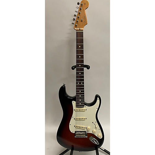 Fender Used Fender American Standard Stratocaster 3 Color Sunburst Solid Body Electric Guitar 3 Color Sunburst