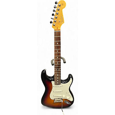 Fender Used Fender American Standard Stratocaster 3 Tone Sunburst Solid Body Electric Guitar