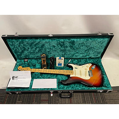 Fender Used Fender American Standard Stratocaster 3 Tone Sunburst Solid Body Electric Guitar