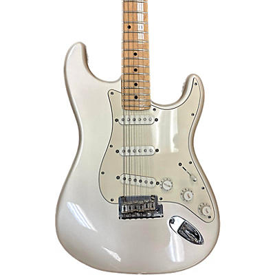 Fender Used Fender American Standard Stratocaster ARTIC SILVER Solid Body Electric Guitar