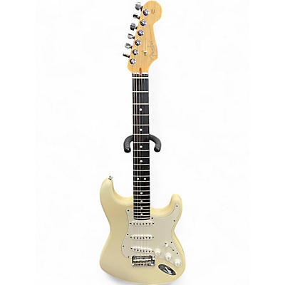 Used Fender American Standard Stratocaster Alpine White Solid Body Electric Guitar