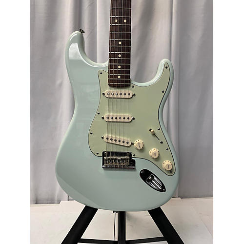 Fender Used Fender American Standard Stratocaster Blue Solid Body Electric Guitar Blue