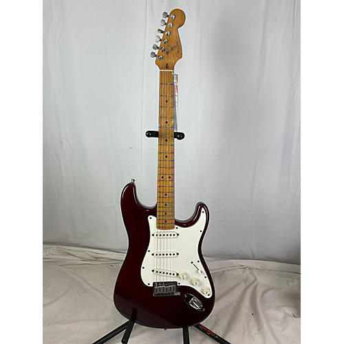 Fender Used Fender American Standard Stratocaster Candy Apple Red Solid Body Electric Guitar Candy Apple Red