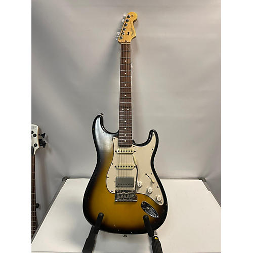 Fender Used Fender American Standard Stratocaster HSS 2 Color Sunburst Solid Body Electric Guitar 2 Color Sunburst