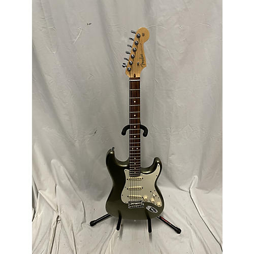 Fender Used Fender American Standard Stratocaster Jade Pearl Metallic Solid Body Electric Guitar Jade Pearl Metallic