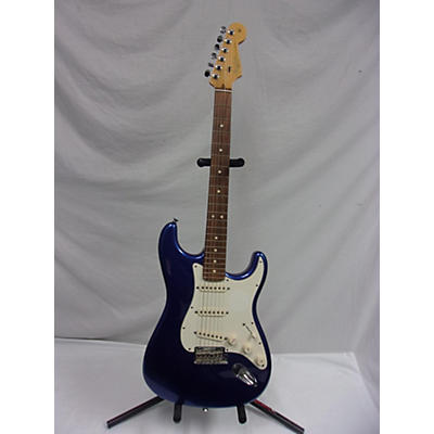 Fender Used Fender American Standard Stratocaster Lake Placid Blue Solid Body Electric Guitar