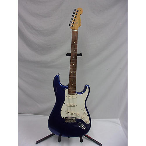 Fender Used Fender American Standard Stratocaster Lake Placid Blue Solid Body Electric Guitar Lake Placid Blue