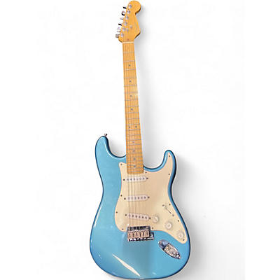 Used Fender American Standard Stratocaster Lake Placid Blue Solid Body Electric Guitar