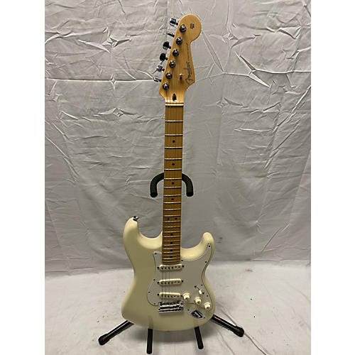 Fender Used Fender American Standard Stratocaster Olympic White Solid Body Electric Guitar Olympic White