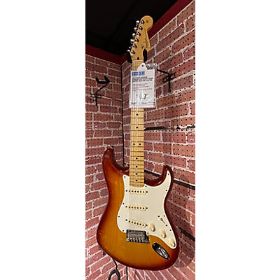 Fender Used Fender American Standard Stratocaster Sienna Sunburst Solid Body Electric Guitar