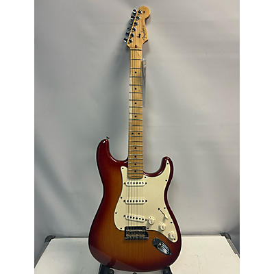 Fender Used Fender American Standard Stratocaster Sienna Sunburst Solid Body Electric Guitar