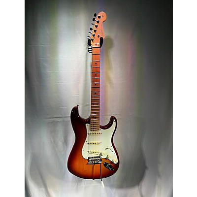 Fender Used Fender American Standard Stratocaster Sienna Sunburst Solid Body Electric Guitar