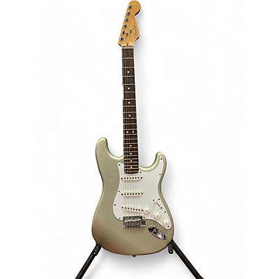 Fender Used Fender American Standard Stratocaster Silver Oyster Pearl Solid Body Electric Guitar