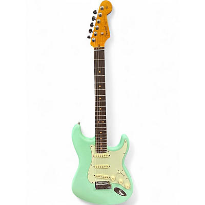 Used Fender American Ultra Luxe Vintage 60s Stratocaster Surf Green Solid Body Electric Guitar
