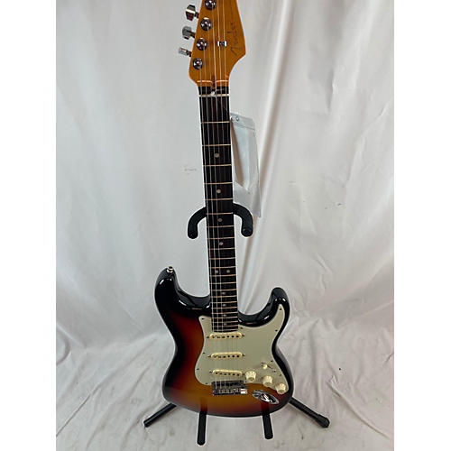 Fender Used Fender American Ultra Stratocaster 2 Tone Sunburst Solid Body Electric Guitar 2 Tone Sunburst