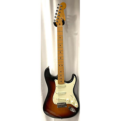 Fender Used Fender American Ultra Stratocaster 3 Color Sunburst Solid Body Electric Guitar