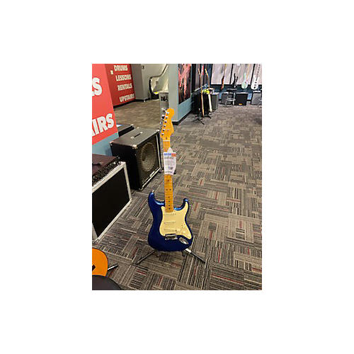 Fender Used Fender American Ultra Stratocaster COBRA BLUE Solid Body Electric Guitar COBRA BLUE