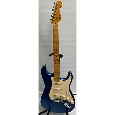 Fender Used Fender American Ultra Stratocaster Cobra Blue Solid Body Electric Guitar